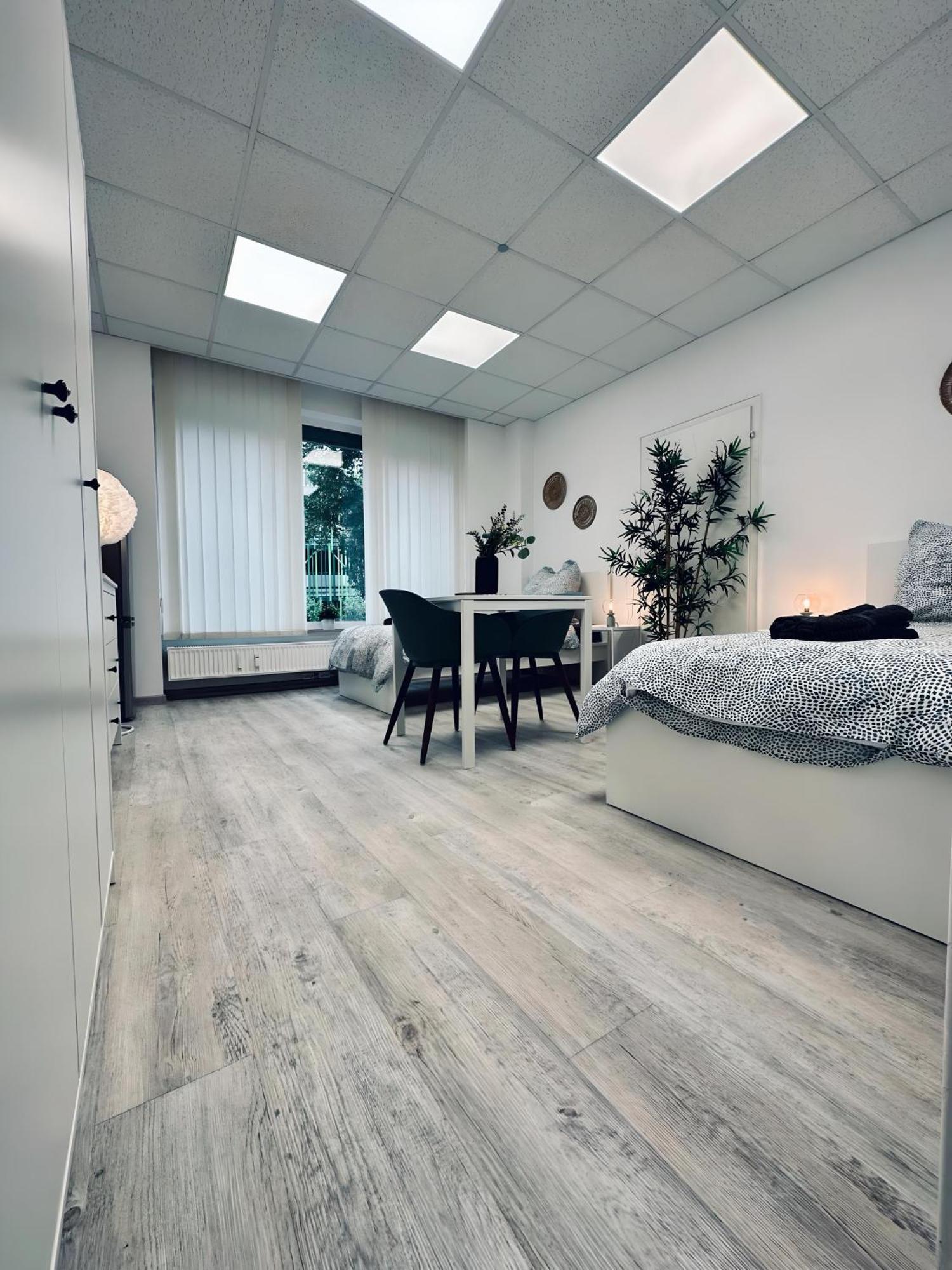 Privatunterkunft Flixi I - Zentrales Fuer 2 Gaeste